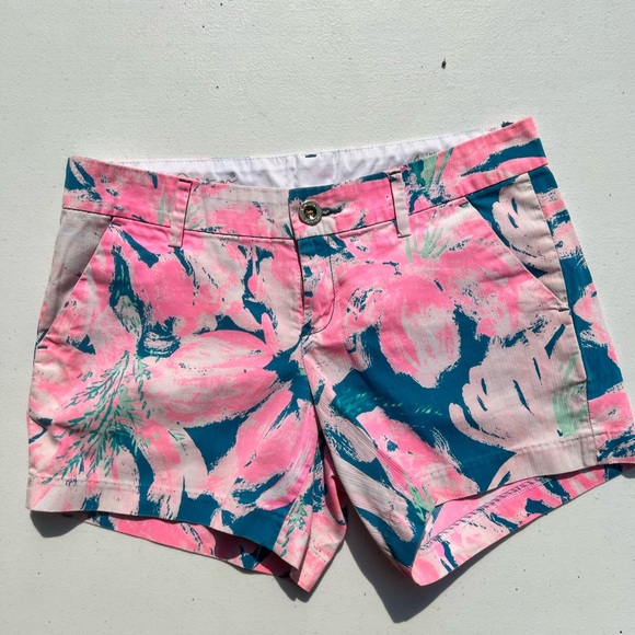 Lilly Pulitzer size 4 Callahan shorts - Picture 5 of 5